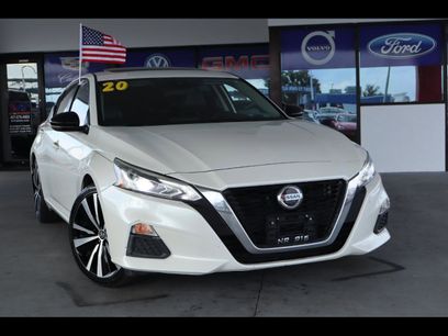 Used 2020 Nissan Altima 2.5 SR w/ Premium Package