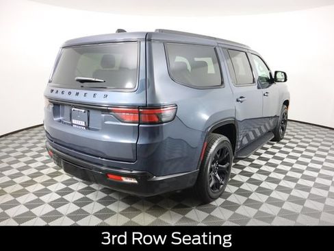 Used 2024 Jeep Wagoneer Series II AWD/4WD image 4