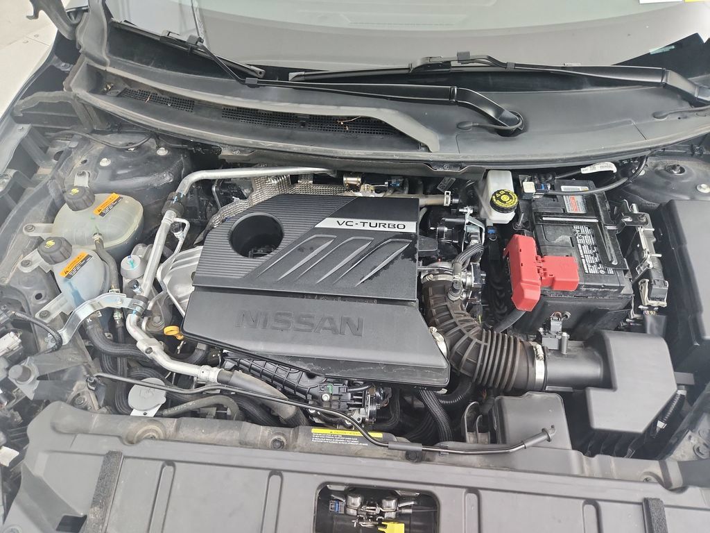 Used 2025 Nissan Rogue SV FWD image 37