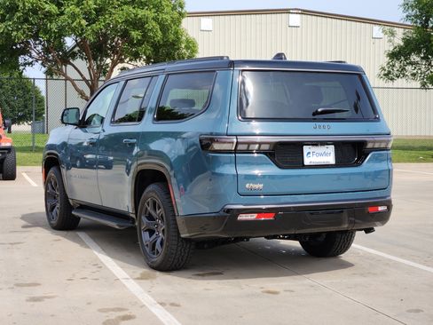 New 2026 Jeep Grand Wagoneer 4WD image 3