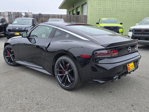 New 2026 Nissan Z Performance w/ Floor Mat Package RWD image 5