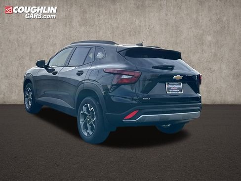 New 2026 Chevrolet Trax LT image 5