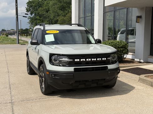 Used 2023 Ford Bronco Sport Outer Banks AWD/4WD image 18