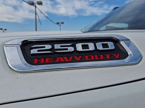 Used 2024 RAM 2500 Tradesman w/ Chrome Appearance Group image 31