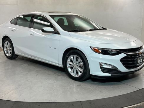 Used 2024 Chevrolet Malibu LT FWD image 7