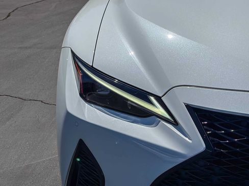 Used 2023 Lexus IS 350 F Sport RWD image 7