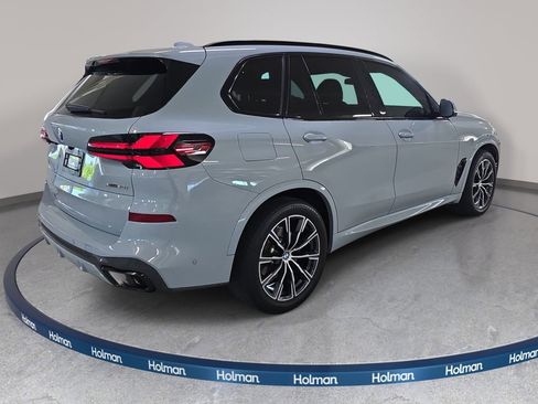 Certified 2024 BMW X5 xDrive40i w/ M Sport Package AWD/4WD image 7