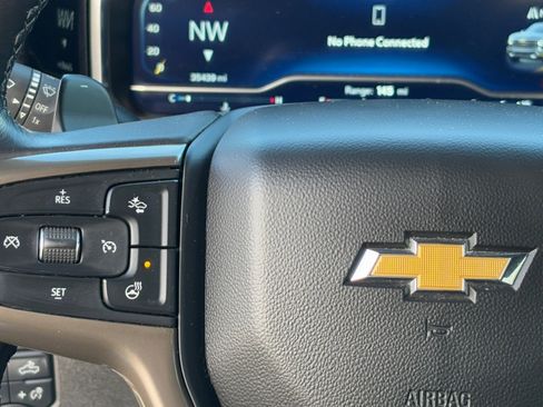 Used 2023 Chevrolet Silverado 1500 High Country image 19