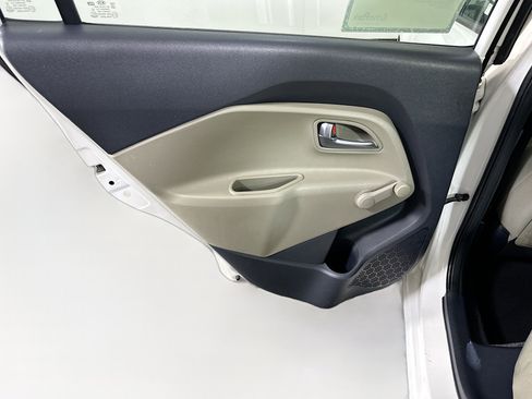 Used 2017 Kia Rio LX image 23