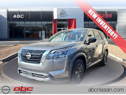 Used 2023 Nissan Pathfinder S