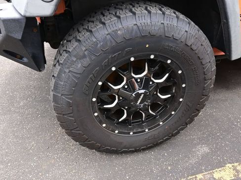 Used 2012 Jeep Wrangler Unlimited Sport AWD/4WD image 14