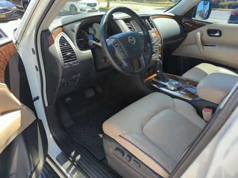 Used 2019 Nissan Armada SL w/ Premium Package image 10