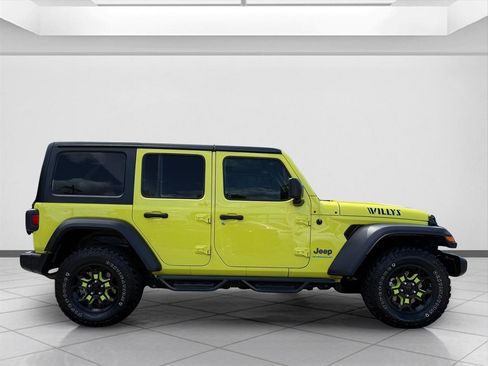Used 2023 Jeep Wrangler Unlimited w/ 8.4" Radio Group AWD/4WD image 6