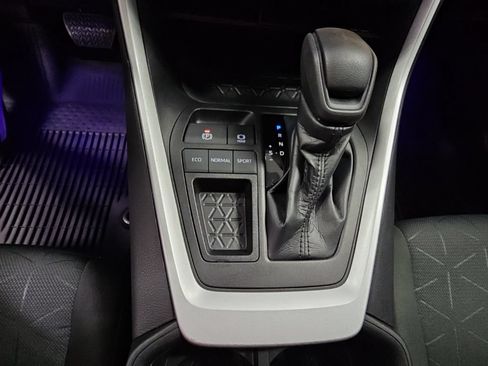 Used 2023 Toyota RAV4 XLE w/ Convenience Package FWD image 19