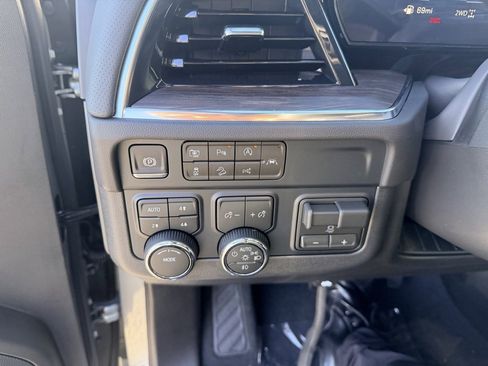 New 2026 Chevrolet Tahoe Premier image 24