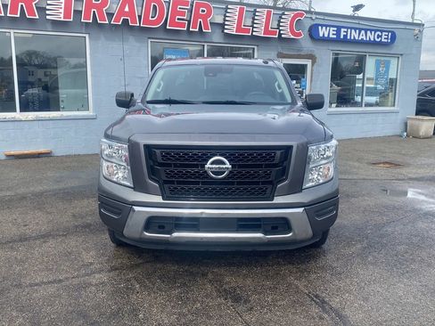 Used 2021 Nissan Titan SV w/ Accessory Utility Package image 2