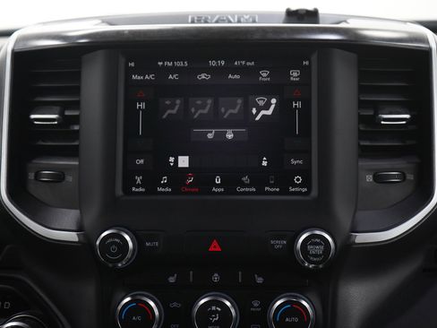 Used 2019 RAM 1500 Big Horn AWD/4WD image 15