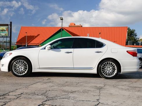 Used 2011 Lexus LS 460 4dr Sedan RWD image 8