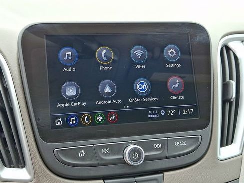 Used 2024 Chevrolet Malibu LT FWD image 16