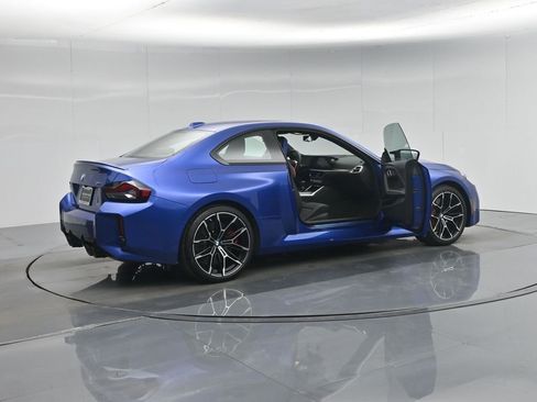 Used 2025 BMW M2 image 5