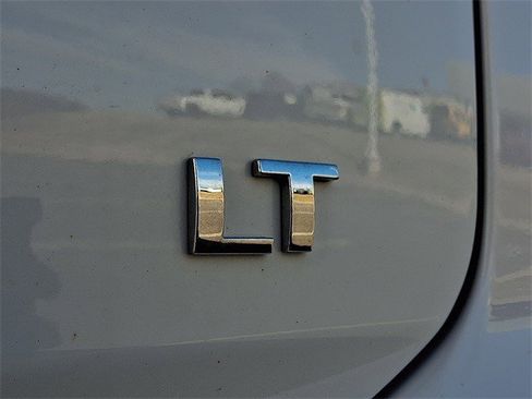 Certified 2024 Chevrolet Equinox LT image 30