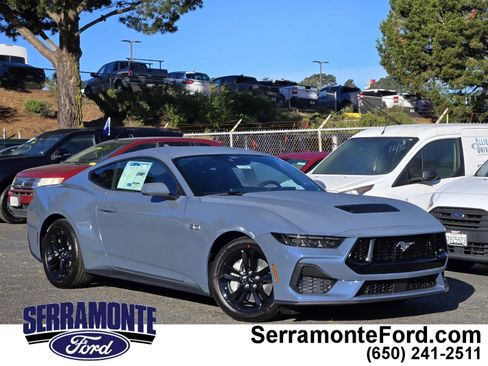 New 2026 Ford Mustang GT image 1