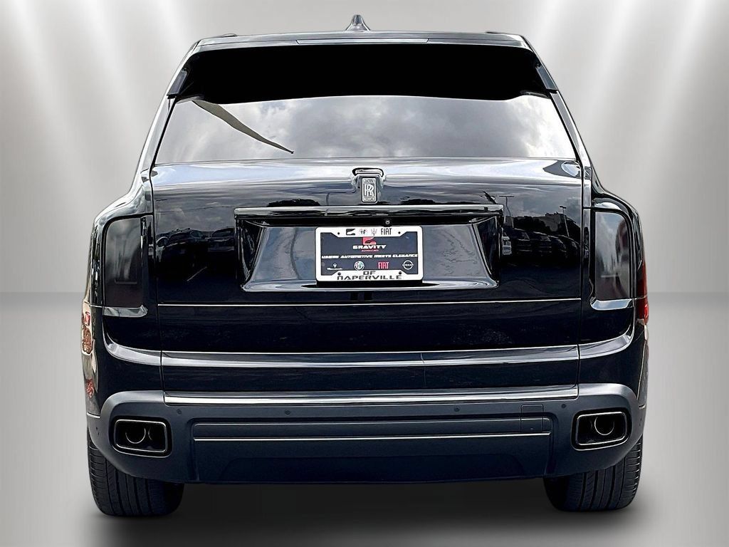 Used 2020 Rolls-Royce Cullinan Black Badge AWD/4WD image 5