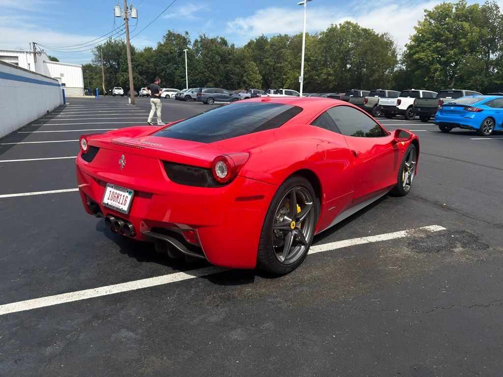 Used 2011 Ferrari 458 Italia Coupe RWD image 5