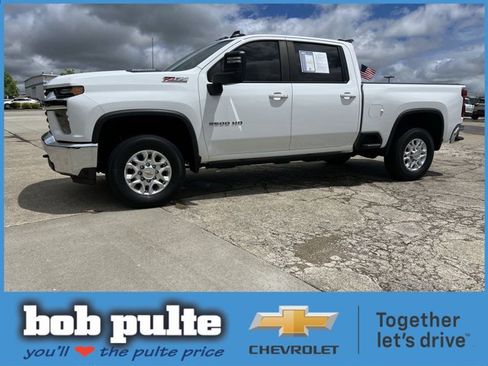 Used 2022 Chevrolet Silverado 2500 LT w/ Convenience Package AWD/4WD image 1