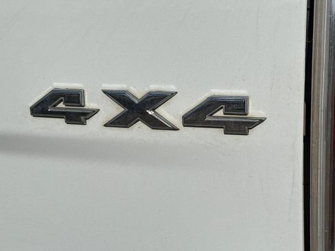 Used 2016 RAM 1500 Laramie AWD/4WD image 6
