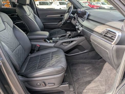 Used 2023 Kia Telluride SX Prestige X-Pro image 36