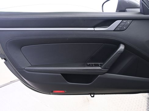 Used 2022 Porsche 911 Targa 4S image 25