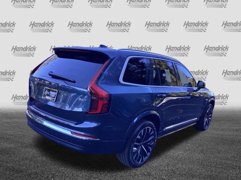 Certified 2026 Volvo XC90 B6 Plus w/ Protection Package Premier AWD/4WD image 9