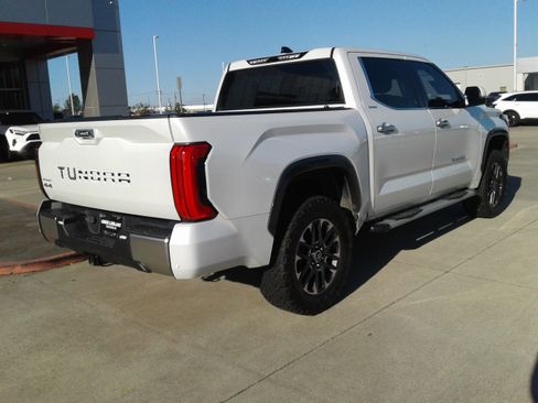 Used 2022 Toyota Tundra Limited image 7