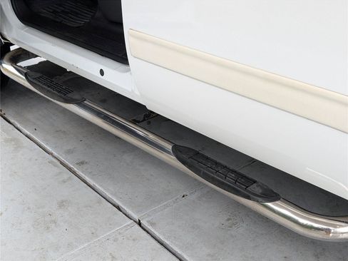 Used 2007 GMC Sierra 2500 SLE w/ EZ-Lift Tailgate Package RWD image 13
