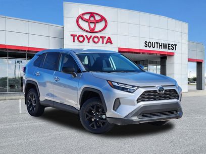 New 2025 Toyota RAV4 LE w/ Blackout Package (GST)