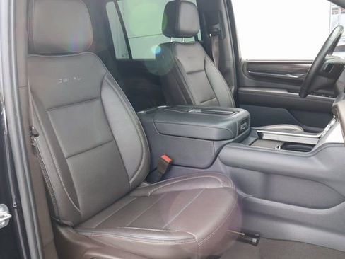 Certified 2023 GMC Yukon XL Denali image 21