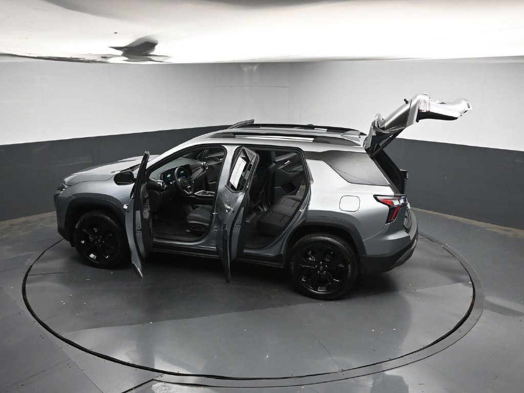 Used 2026 Chevrolet Equinox LT w/ Convenience Package II FWD image 45