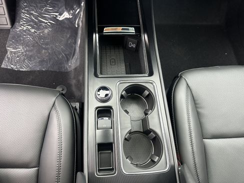 New 2026 Lincoln Corsair Premiere image 15