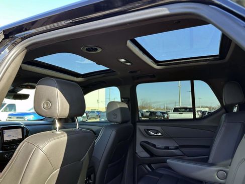 Certified 2024 Chevrolet Traverse RS w/ LPO, Floor Liner Package image 15