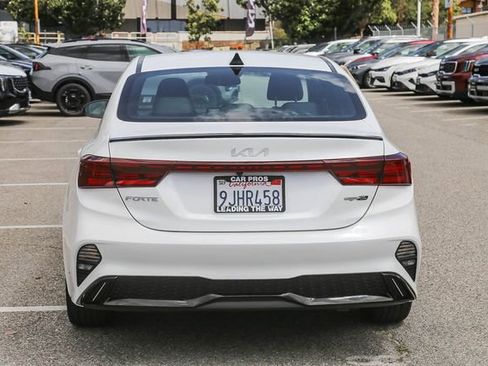 Certified 2023 Kia Forte GT-Line w/ GT-Line Premium Package FWD image 9