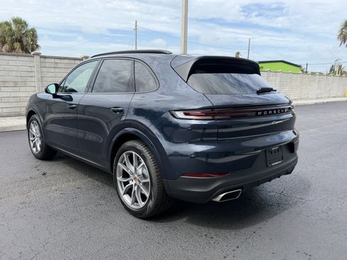 New 2026 Porsche Cayenne AWD/4WD image 3