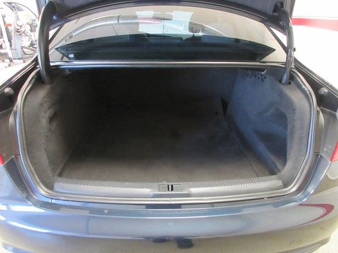 Used 2013 Audi A4 2.0T Premium image 22