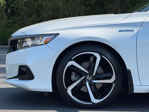 Used 2022 Honda Accord Sport image 4