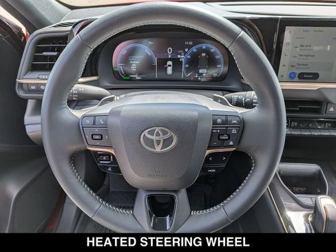 Used 2025 Toyota Crown Signia AWD/4WD image 20