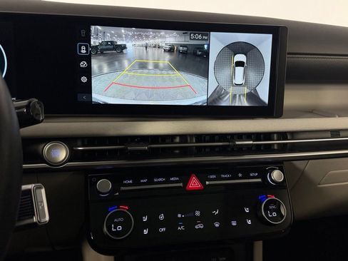 Used 2025 Hyundai Tucson Limited FWD image 20