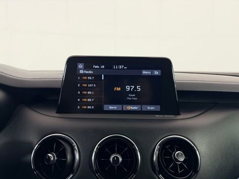 Used 2021 Kia Stinger GT2 image 17