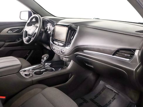 Used 2023 Chevrolet Traverse LT AWD/4WD image 27
