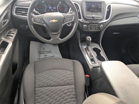 Used 2021 Chevrolet Equinox LT image 28