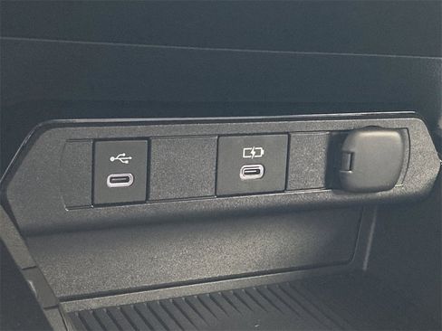 New 2026 Toyota Prius LE image 26